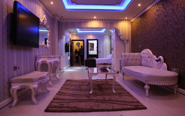 Royal Anka Hotel