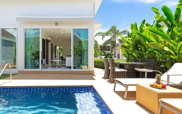 Tropical Stay at 2BR Pool Villa Greens 8