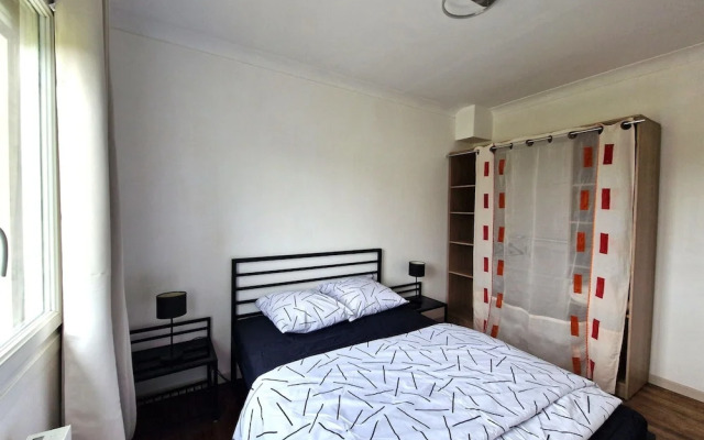 Holiday Home in Kerbors Near Cote de Granit Rose