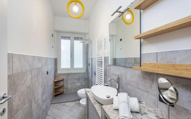 Bright Shelley Apartment by Wonderful Italy