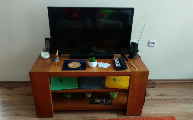 Pine Tree Apartment D34