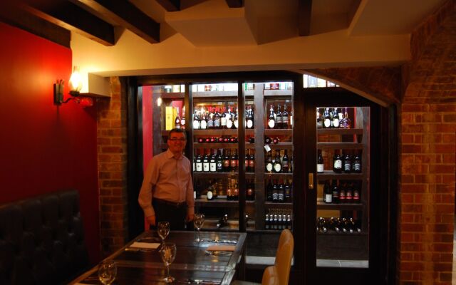 Cornmill Hotel