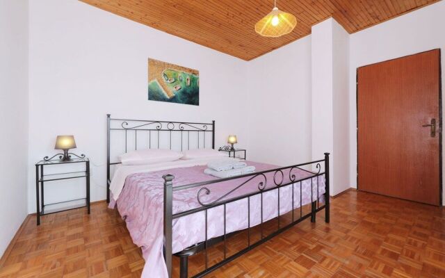 Apartments Saphron Beach