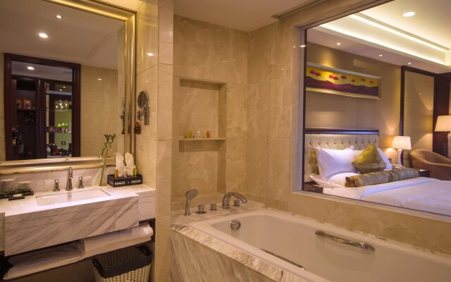 Taishan Jos Hotel