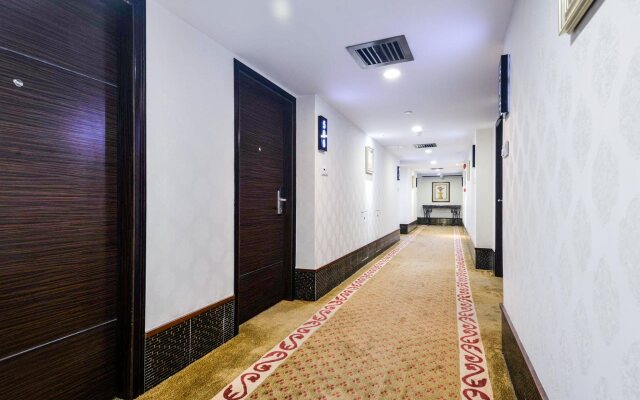 New World Hotel