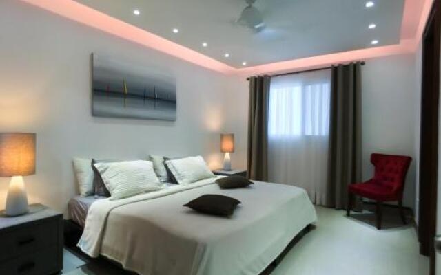 Luxueux Duplex 2mn plage,5e Av, Centre Touristique