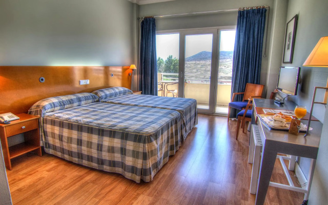 Hotel Azar