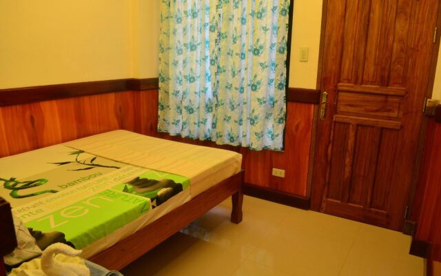 Desert Rose Hotel