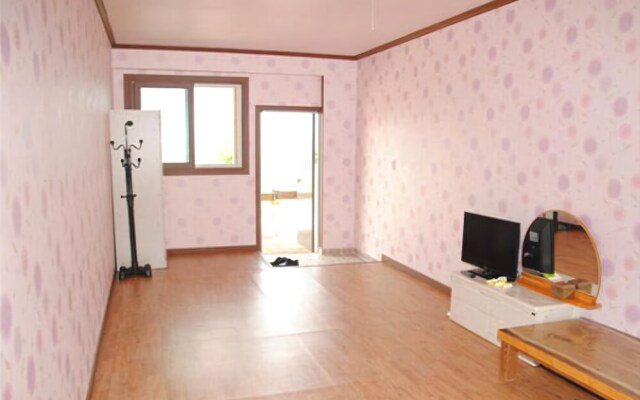 Hadong Kumosan Land Pension