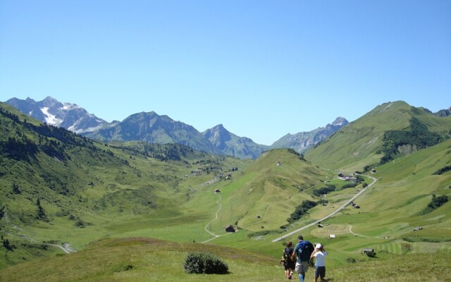 Lux Alp Chalet