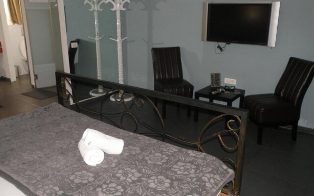 Spat Rooms VIP