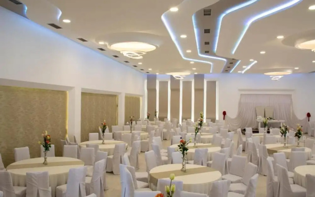 Hotel King