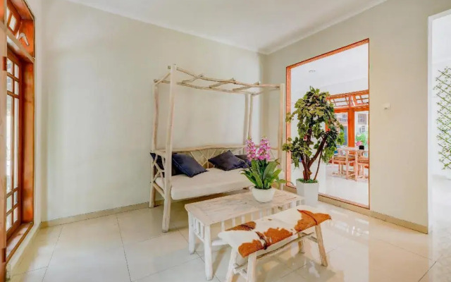 OYO 3945 Bale Tardian Syariah