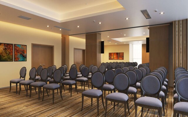 Doubletree By Hilton Addis Ababa Airport