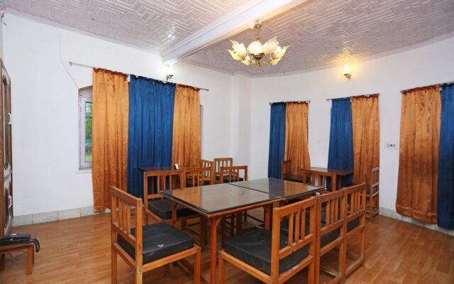 OYO 5735 Hotel Ashai