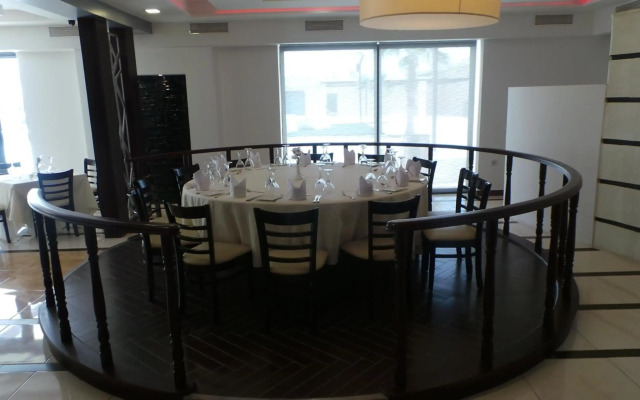 Amman Airport Hotel