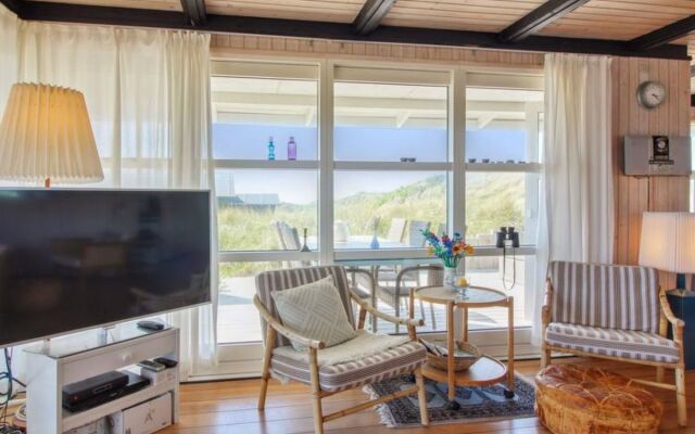 "Ulrike" - 140m from the sea in NW Jutland