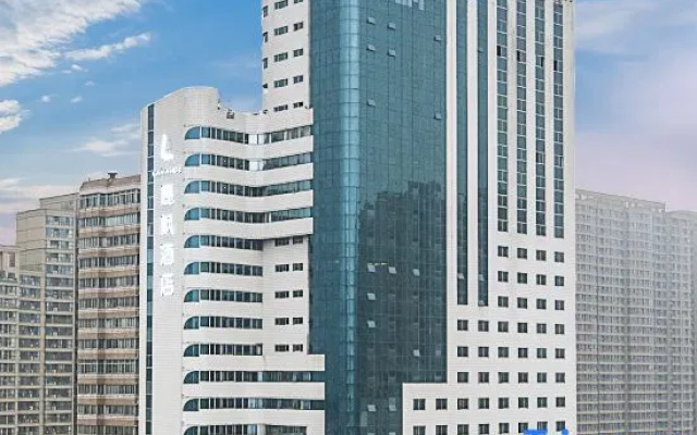 Lavande Hotel (Zhengzhou T10 Tan Shili Longhai West Road Metro Station Branch) – Outside – Zhengzhou