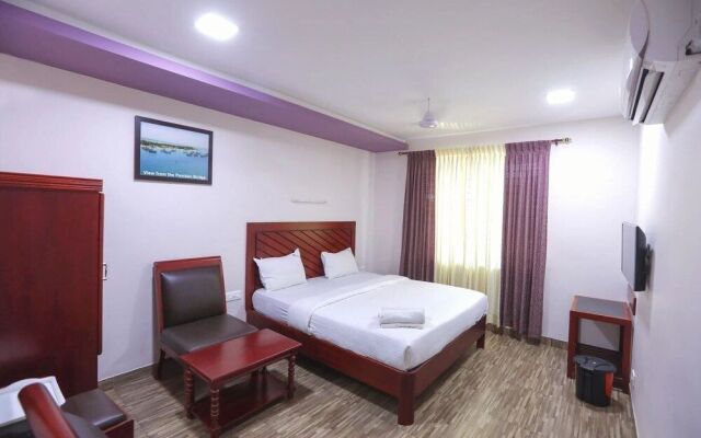 Hotel Queen Palace
