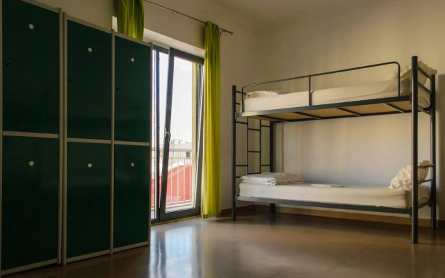 Hans Brinker Hostel Lisbon