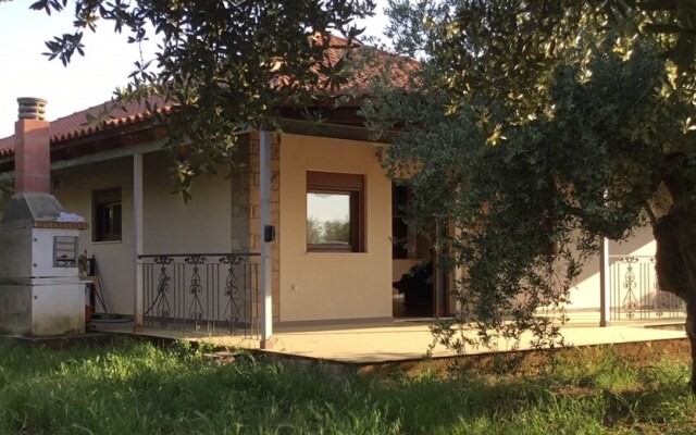 Marathos Paradise Seaside Retreat