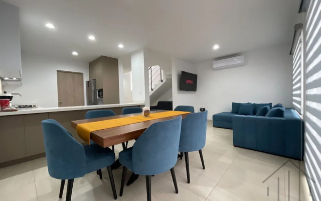 1537 Casa Las Conchas