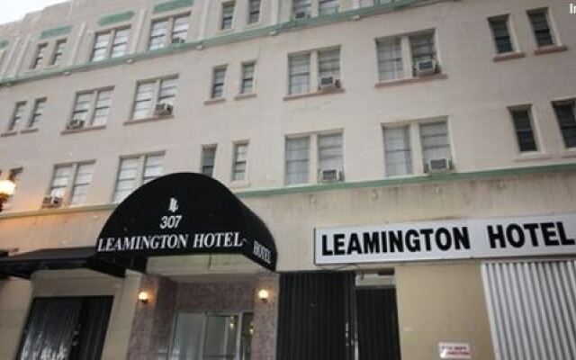 Leamington Hotel - Downtown / Port of Miami