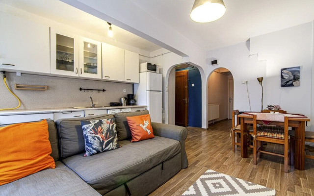 Pleasant Flat Near Attractions in Ortakoy