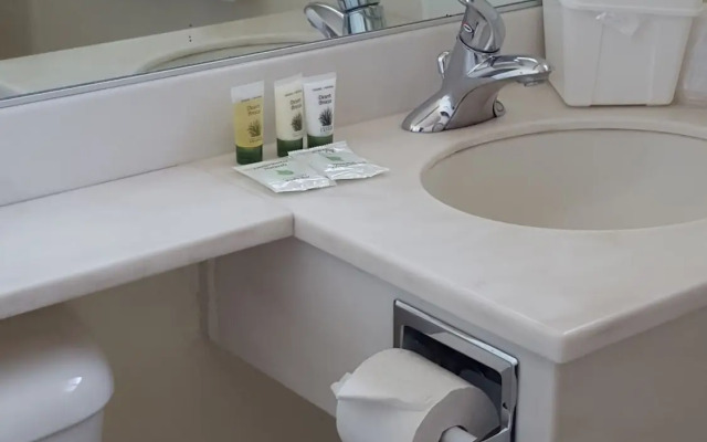 The Metropolitan Inn