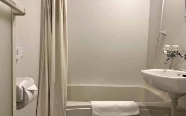 Miro Kyoto Nijo Hotel