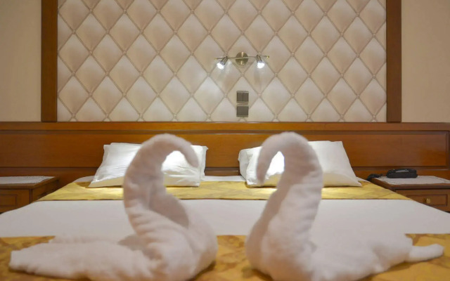 Angelina Hotel & Apartments