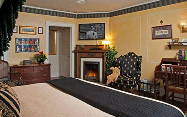 Abbington Green Bed & Breakfast Inn