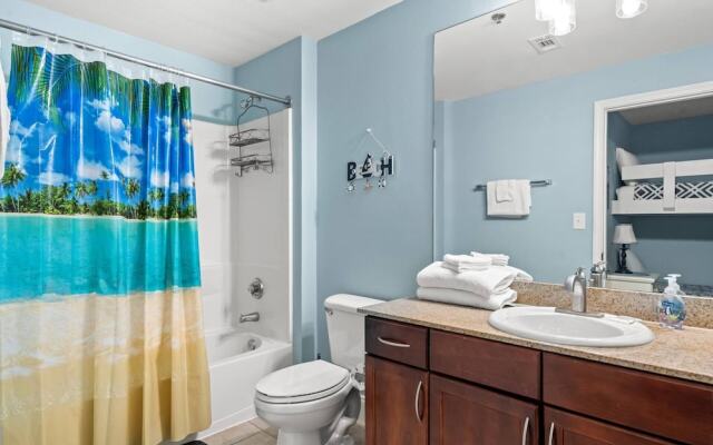 Laketown Wharf Unit 104