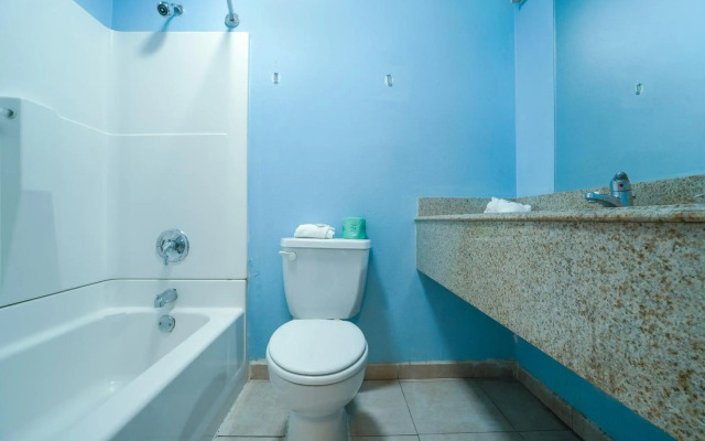 OYO Hotel Midland