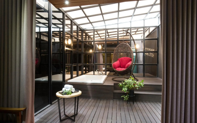 2 Heaven Hotel