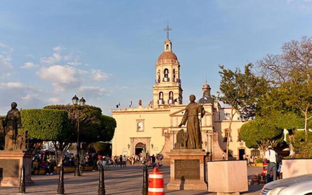 "departamento Ubicación, Cómodo, Estacionamiento"