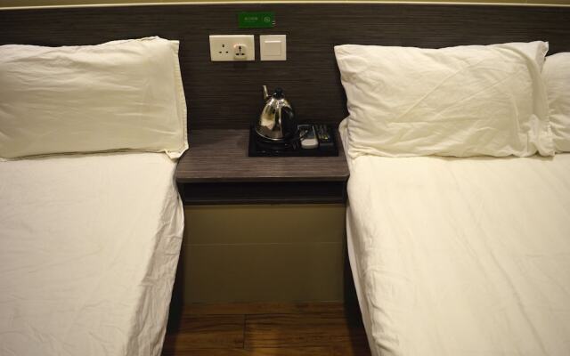 Mong Kok E2 Boutique Hotel