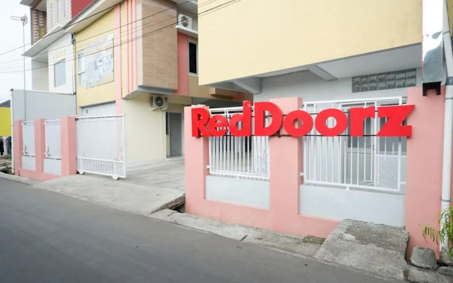 Reddoorz Near Rsud Margono Purwokerto