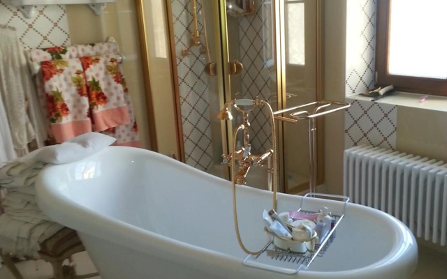 Unique Luxury Loft with Terrace in Old Town