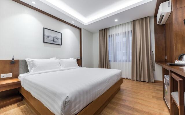 The Gandamar Hotel