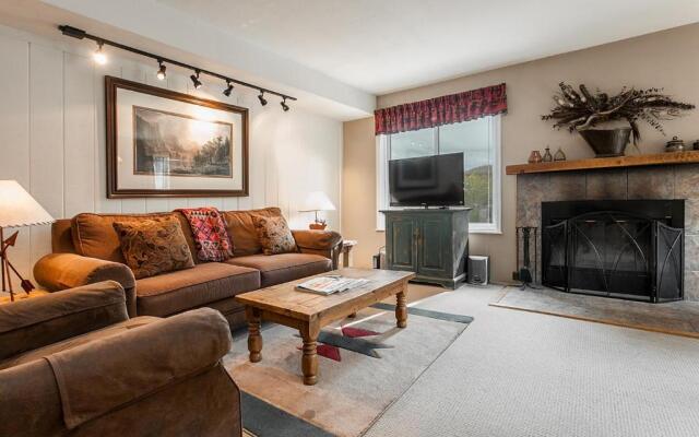 Seasons Four by Snowmass Vacations