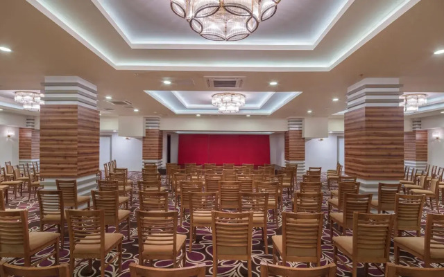 Royal Garden Beach Hotel - All Inclusive