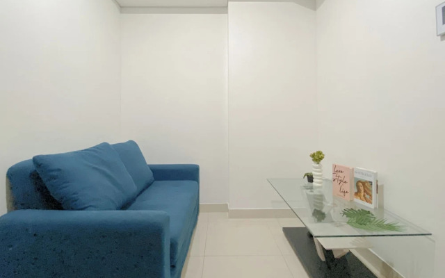 Well Furnished 1Br At Gold Coast Apartment