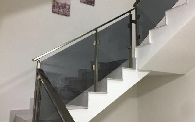 Diamond Aparthotel