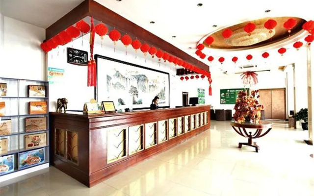 GreenTree Inn Lianyungang Ganyu South Station Express Hotel
