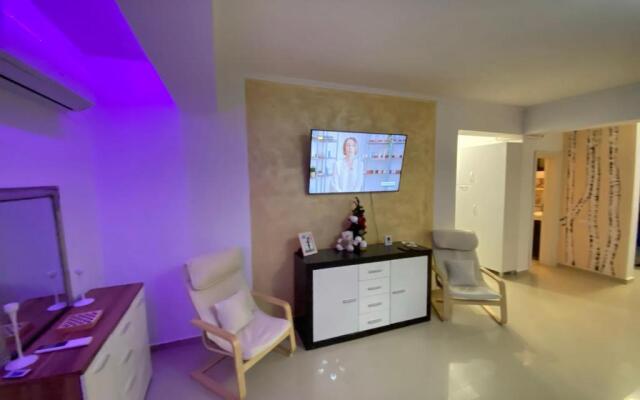 R&C Apartments Militari Residence 4