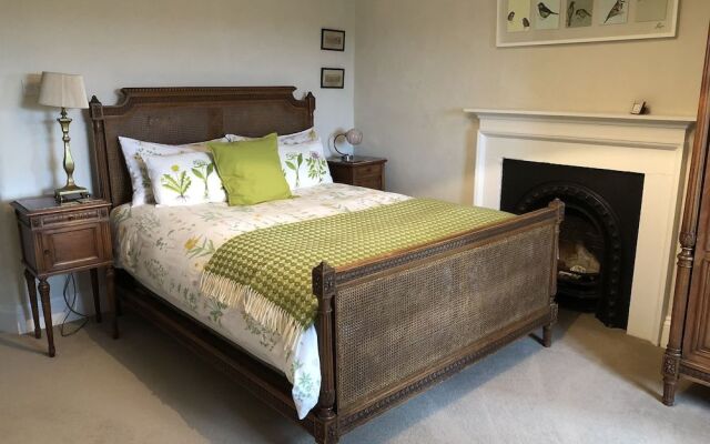 Dale House B&B