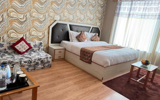 Rozan Jaai Orchard Hotel