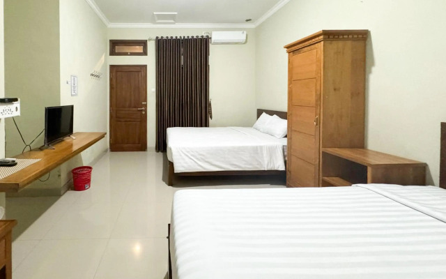 OYO 594 Joglo Manggisan Syariah