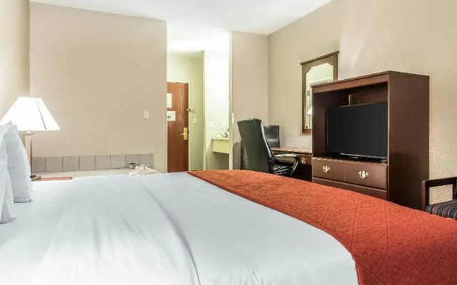 Quality Inn & Suites Mason